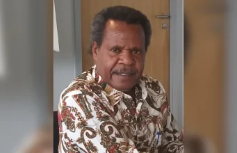 Perlindungan Hak Asli Papua: Sebuah Jalan Menuju Keadilan dan Kesejahteraan Aktivis HAM asal Lapago Theo Hesegem - Doc, Pribadi