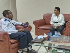 Kunjungan Anggota DPD RI Provinsi Papua Tengah Eka Kristina Yeimo Audiens dengan Wakil Rektor III Universitas Cenderawasih (Foto : Dokumentasi Tim, 04/11/2024) Senator DPD RI Provinsi Papua Tengah Eka Kristina Yeimo, S.Pd., M.Si. berdiskusi dengan Wakil Rektor III Universitas Cenderawasih Bapak Dr. Septinus Saa, S.Sos, M.Si.