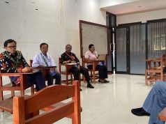 Krisis Kemanusiaan di Papua: Sebuah Jeritan yang Terus Bergema Narasumber saat memberikan materi pada sebuah kesempatan - Doc. Rika Korai