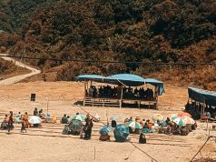 Pembangunan Gereja Katolik St.Paulus Obaikagopa Paroki Bomomani Keuskupan Timika, didukung Umat dari Gereja Kristen Wogey, Mapiha Umat gereja Katolik Stasi St. Paulus Obaikagopa Paroki Maria Kampung Obaikagopa, Distrik Mapia, Kabupaten Dogiyai Provinsi Papua Tengah saat menyaksikan peletakan batu pertama pembagunan gedung gereja Katolik Stasi St. Paulus Obaikagopa Paroki Maria, pada Rabu, (06/11/2024).