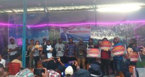 Lomba Pondok Natal Hadirkan Kedamaian di Wamena, Senator Nelson Wenda Ajak Masyarakat Jaga Damai Natal Sampai Selamanya