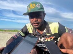 Niko Raiki Selamatkan Seluruh Penumpang Pesawat Smart Aviation yang Jatuh di Pantai Karadiri Nabire Barat