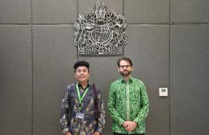Billy Mambrasar Dorong Investasi Inggris di Sektor Kakao Kepulauan Yapen