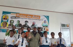 Nazar Intelektual, Fr. Siorus Degei Luncurkan 4 Buku