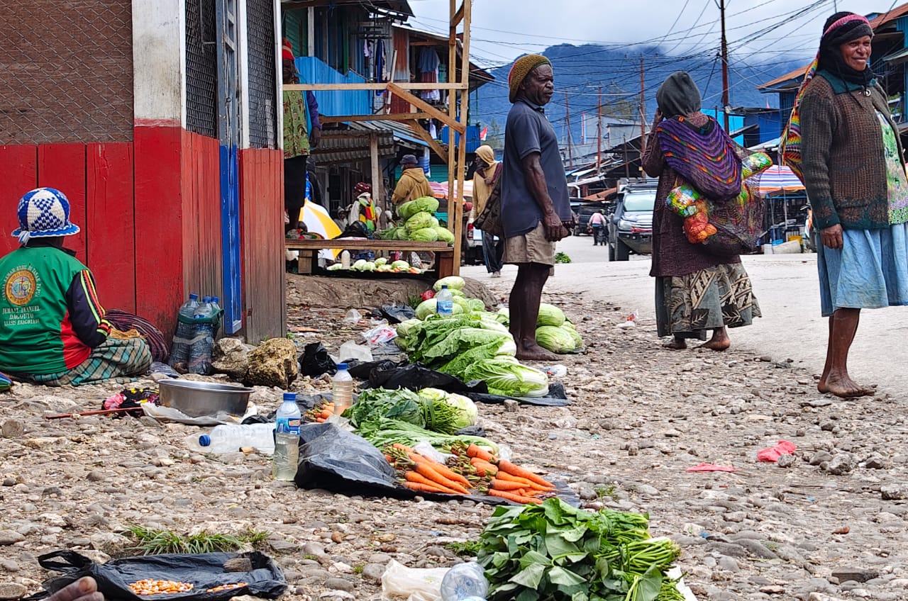 Pasar Waghete Deiyai - Doc. AY/ tiiruu.com