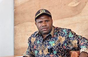 Waki Ketua I DPRD Deiyai Linus Koto Imbau Penghentian Konflik di Kapiraya