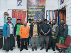 Gereja KINGMI Seruhkan Perdamaian Konflik di Kapiraya, Deiyai