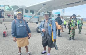 Distribusi Bama ke Kapiraya via Udara, Bupati Deiyai Apresiasi Dukungan Semua Pihak