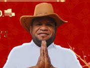 Ketua Komisi A Perius Wonda Berikan Bonus kepada Tim Persipuncak Chartensz yang Lolos ke Final Liga 4 Papua Tengah