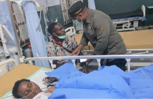 Pj Sekda Puncak Tinjau Korban Kontak Tembak di Sinak, Status Tanggap Darurat 14 Hari Ditetapkan