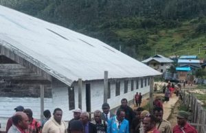 Rayakan HUT ke-64 KINGMI, Bupati Deiyai Janjikan BPJS Ketenagakerjaan bagi Pengurus Gereja