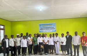 Pembinaan SDM Kesehatan Deiyai Diperkuat, Dorong Pelayanan Prima dan Akreditasi Puskesmas