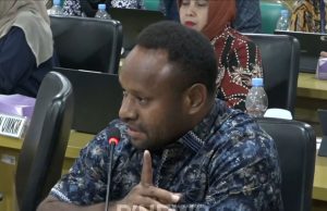 Raker Bersama Menteri UMKM RI, Nelson Wenda Soroti Pengungsian dan Keterbatasan Anggaran UMKM di Papua Pegunungan