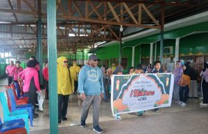 Asisten I Setda Deiyai Lepas Jalan Santai Tahun Baru Islam 1448 H, Ajak Warga Perkuat Iman dan Persaudaraan