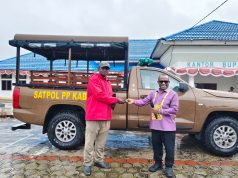 Bupati Deiyai Serahkan Mobil Operasional untuk Perkuat Kinerja Satpol PP