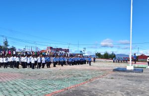Bupati Deiyai Dorong Pembentukan Pengurus Korpri untuk Perkuat Solidaritas dan Profesionalisme ASN Bupati Kabupaten Deiyai Melkianus Mote saat memimpin Apel Gabunggan di Halaman Kantor Bupati Deiyai, Rabu (17/6/2026) - Doc. AMY/ TIIRUU