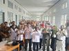 RSUD Deiyai Jalani Survei Akreditasi, Bupati: Momentum Perkuat Mutu Pelayanan Kesehatan Bupati Deiyai, Melkianus Mote, menghadiri pelaksanaan Survei Akreditasi RSUD Deiyai yang dilakukan oleh Lembaga Akreditasi Rumah Sakit Quantum Indonesia (LARSQI). Survei yang berlangsung pada 6–9 Juli 2026 ini bertujuan menilai mutu pelayanan, keselamatan pasien, tata kelola, serta kesiapan fasilitas rumah sakit sebagai upaya meningkatkan kualitas layanan kesehatan bagi masyarakat Kabupaten Deiyai.
