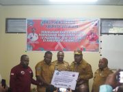 Perkuat Garda Terdepan Lawan HIV/AIDS, Pemda Jayawijaya Melalui KPA Salurkan Dana Hibah PMT Ke 18 Puskesmas, LSM, dan Pokja