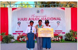 Nahomi Pigome Bangga, Pelajar Deiyai Raih Prestasi di English Competition Hari Anak Nasional 2026