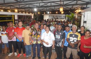 Wakil Ketua II DPR PT Dorong Petani Sirih-Pinang Bentuk Asosiasi hingga Tembus Pasar Ekspor Wakil Ketua II DPR Papua Tengah, Dr. Drs. Petrus Izaach Suripatty, M.Si., saat menyampaikan pentingnya pembentukan asosiasi petani serta pengembangan komoditas sirih dan pinang dalam hearing dialog bersama petani dan Dinas Pertanian dan Perkebunan Provinsi Papua Tengah di Nabire, Jumat (7/8/2026)