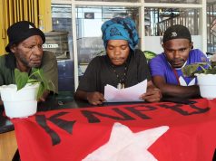KNPB Soroti Kunjungan Menteri HAM ke Papua, Hak Menentukan Nasib Sendiri Tak Diabaikan dengan Narasi Pembangunan Ketua KNPB Wilayah Nabire Jeckson Adii Saat Membacakan Pernyatan Sikap di Cafee Eanauto, Selasa (18/8/2026) - Doc. Tiiruu Online