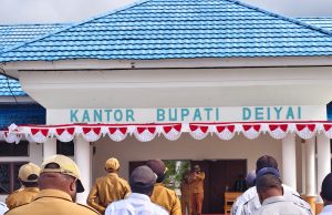 Bupati Deiyai Pimpin Apel Gabungan ASN, CPNS dan PPPK Tegaskan Disiplin ASN dan Percepatan Pelayanan Publik
