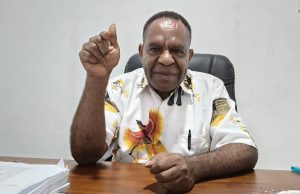 Maksimus Takimai Desak Bupati Deiyai dan Mimika Selesaikan Konflik Kapiraya Sebelum Bangun Tata Ruang Kota