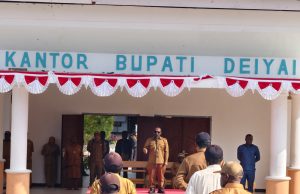 Bupati Deiyai Tegaskan TPP ASN dan CPNS Dibayar Berdasarkan Absensi Apel