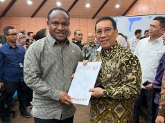 Dari Meja Bappenas, Nelson Wenda Bawa Suara Papua Pegunungan: Bangun Rumah Sakit Vertikal