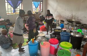 Dukungan Beras Dinas Ketahanan Pangan Deiyai Dimanfaatkan Berbagai Gereja untuk Penggalangan Dana, Mando Mote Sampaikan Apresiasi