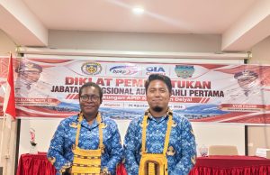 2 PIC Diklat Deiyai Apresiasi Perkembangan 25 Peserta Auditor OAP Ahli Pertama