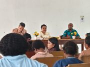 Rektor USWIM Nabire Buka Kegiatan Serap Aspirasi Senator Eka Kristina Yeimo, Soroti Kendala Beasiswa KIP dan Persoalan Desil Mahasiswa