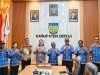 Bupati Deiyai Tak Alergi Kritik! Sambut Ombudsman RI: Kritik Anda Adalah Vitamin untuk Kami
